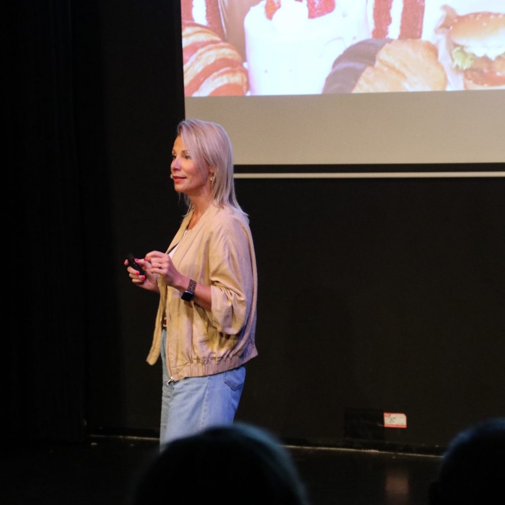 WhatsApp Image 2023-10-16 at 22.16.35 (1)